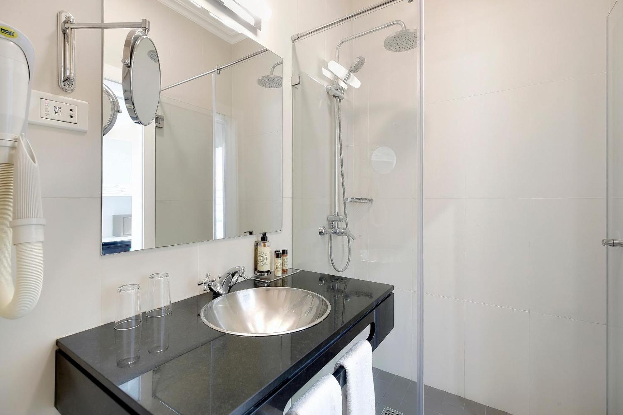 Vila Sao Vicente Boutique (Adults Only) อัลบูเฟรา ห้อง รูปภาพ