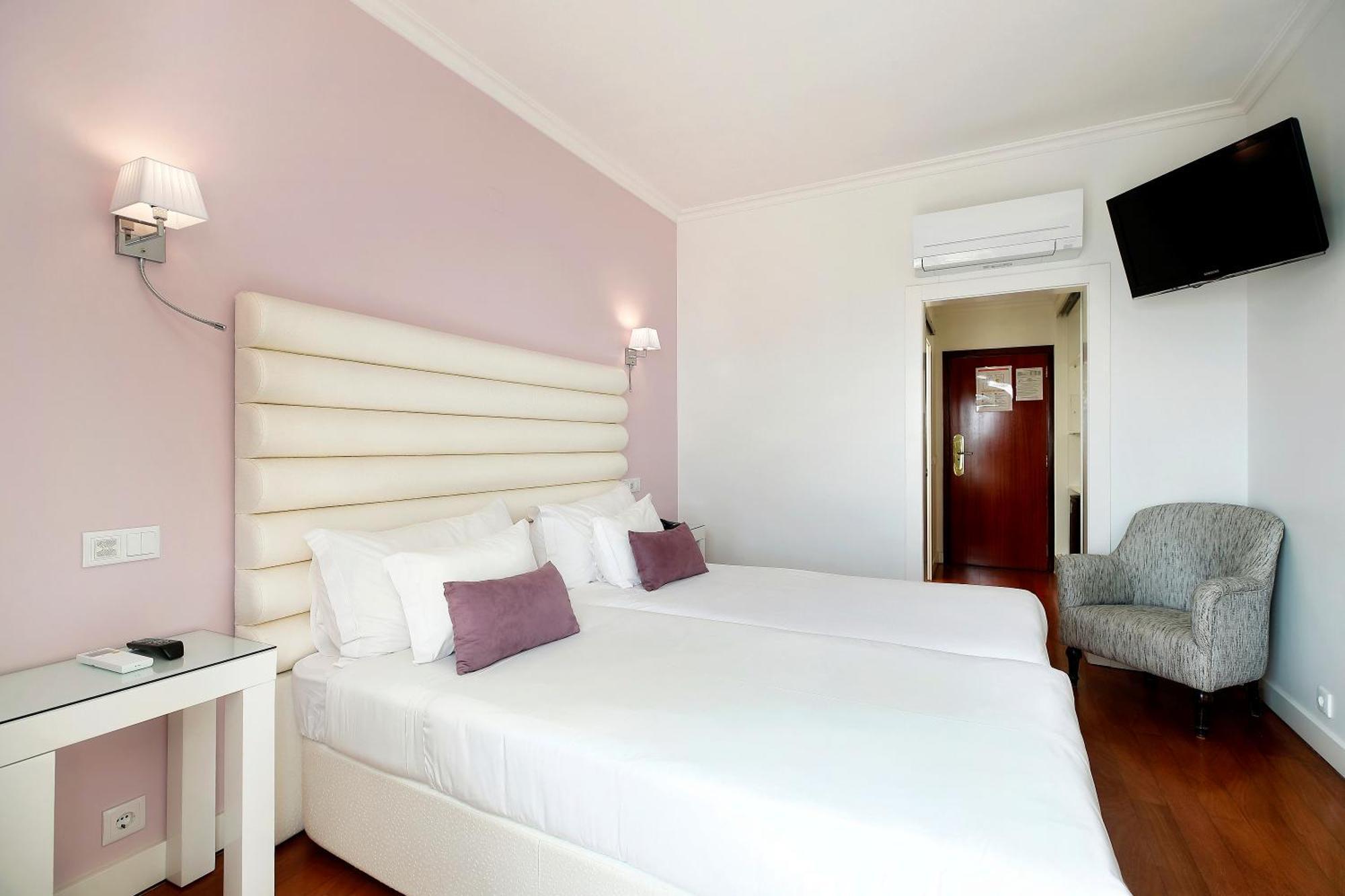 Vila Sao Vicente Boutique (Adults Only) อัลบูเฟรา ห้อง รูปภาพ