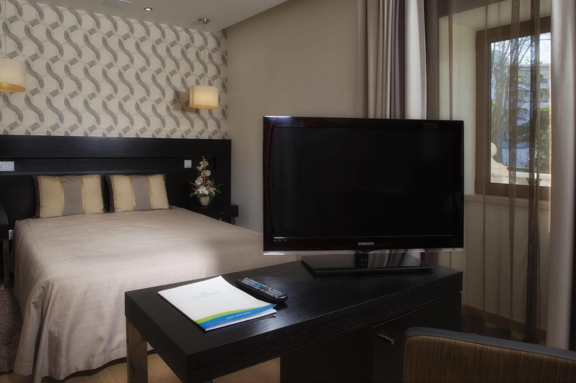 Vila Sao Vicente Boutique (Adults Only) อัลบูเฟรา ภายนอก รูปภาพ