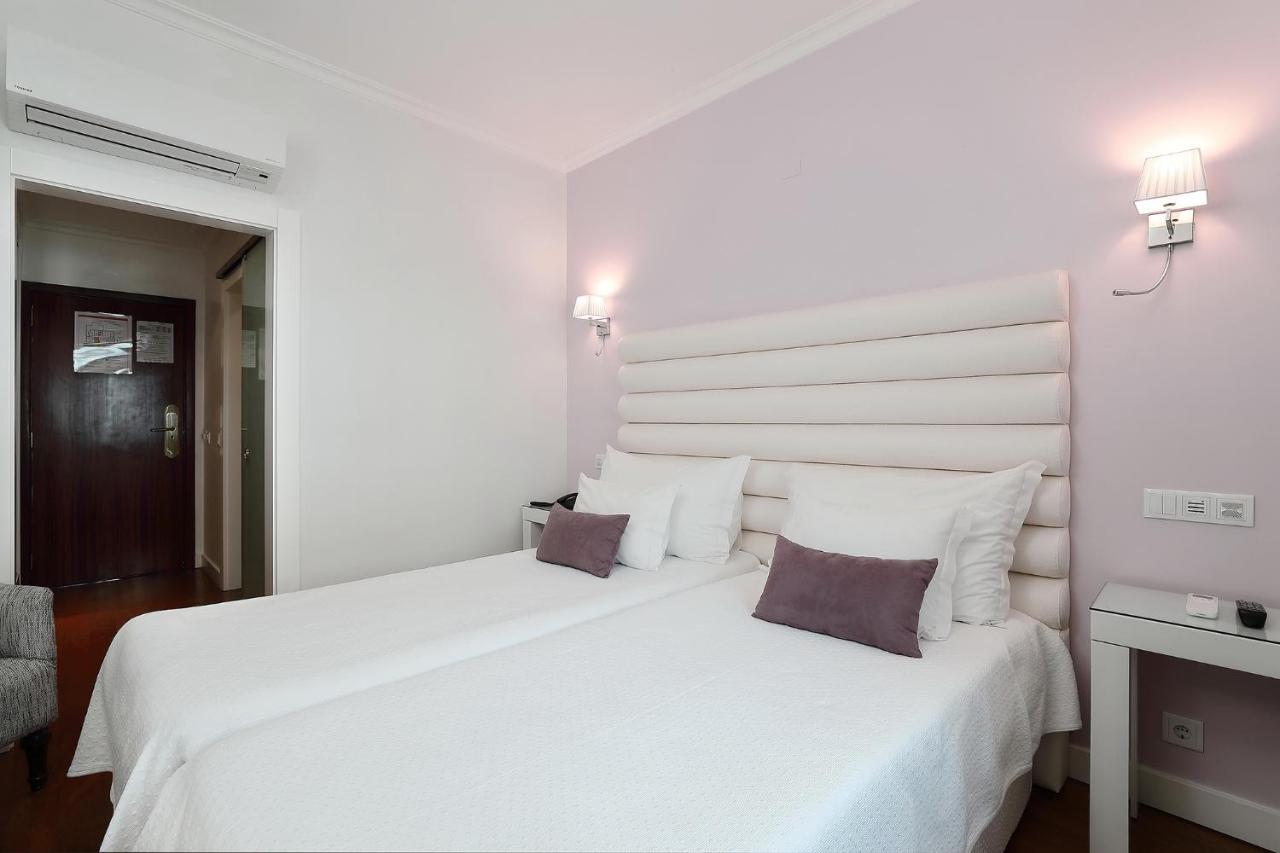 Vila Sao Vicente Boutique (Adults Only) อัลบูเฟรา ภายนอก รูปภาพ